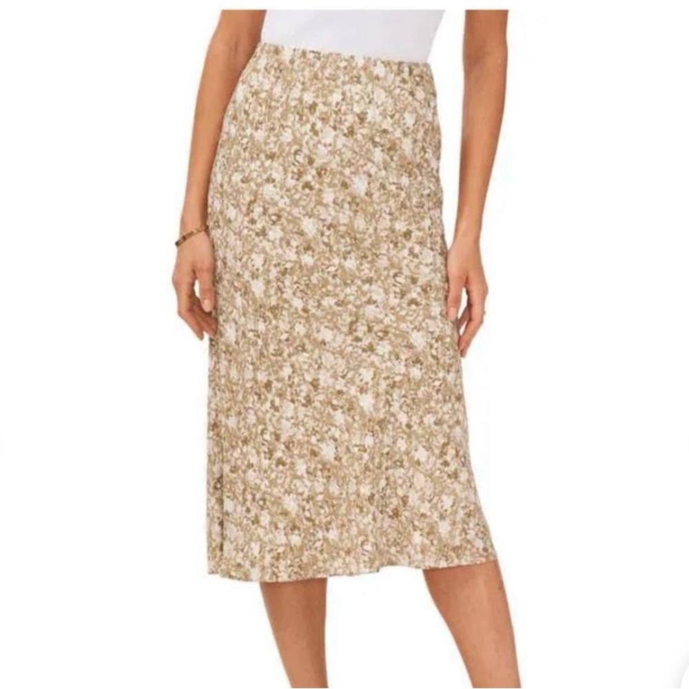 Halogen | size medium, NEW with tag, midi skirt, green floral, inside liner